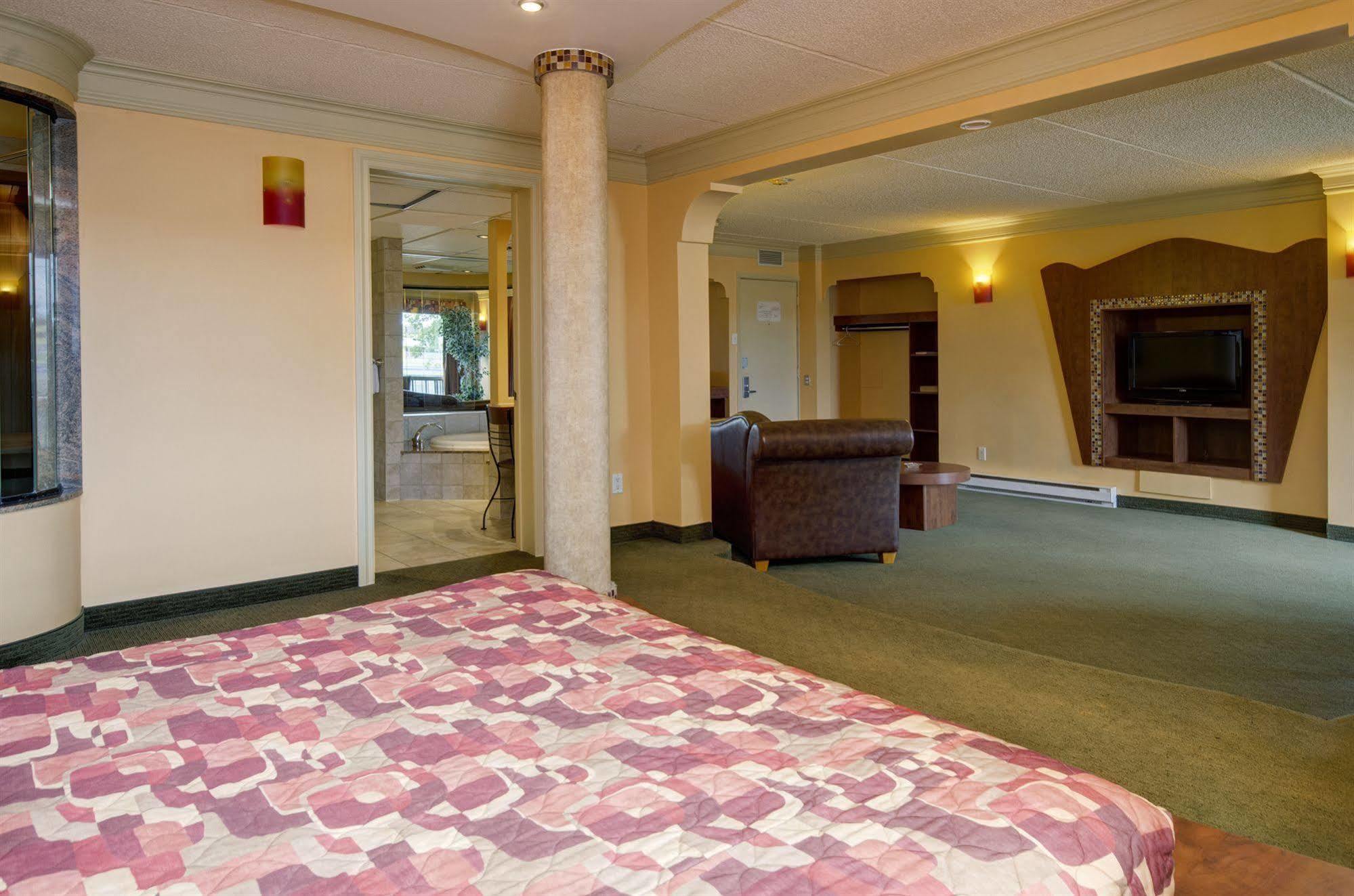 Motel Labarre Longueuil Zewnętrze zdjęcie